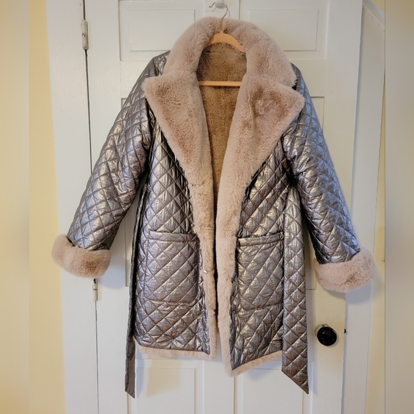 NWOT Reversible Faux Fur Coat - Picture 8 of 13